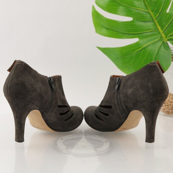Steve Madden Womens Boot Size 7 Taupe Gray Suede Cutouts High Heel Bootie - Picture 10 of 12